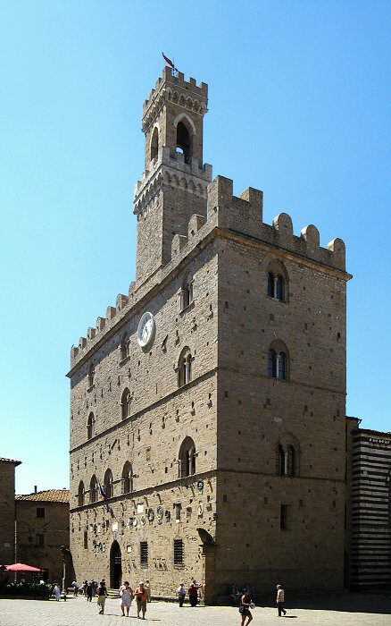 49_Volterra II_radnice