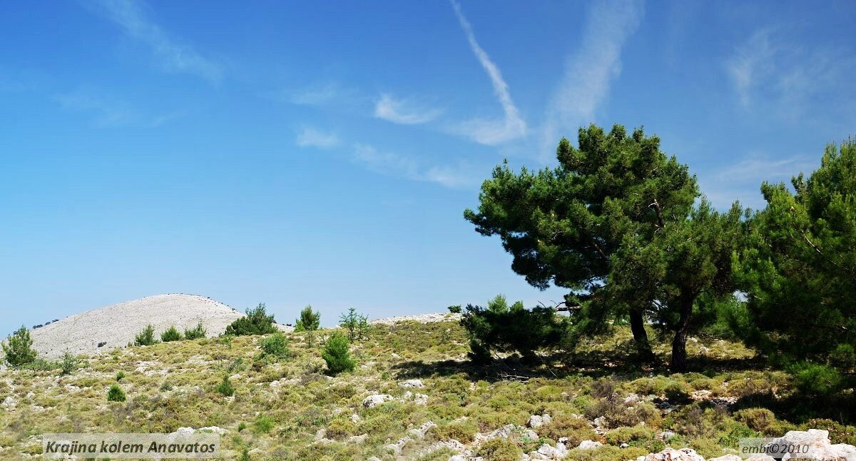 705_Krajina kolem Anavatos_pan_1200px